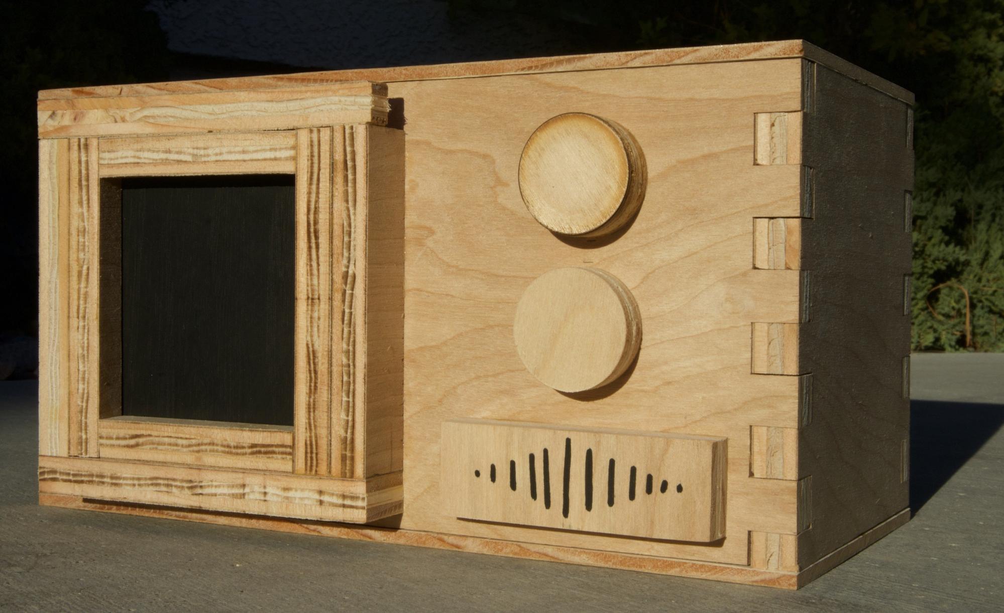 Retro TV Keepsake Box