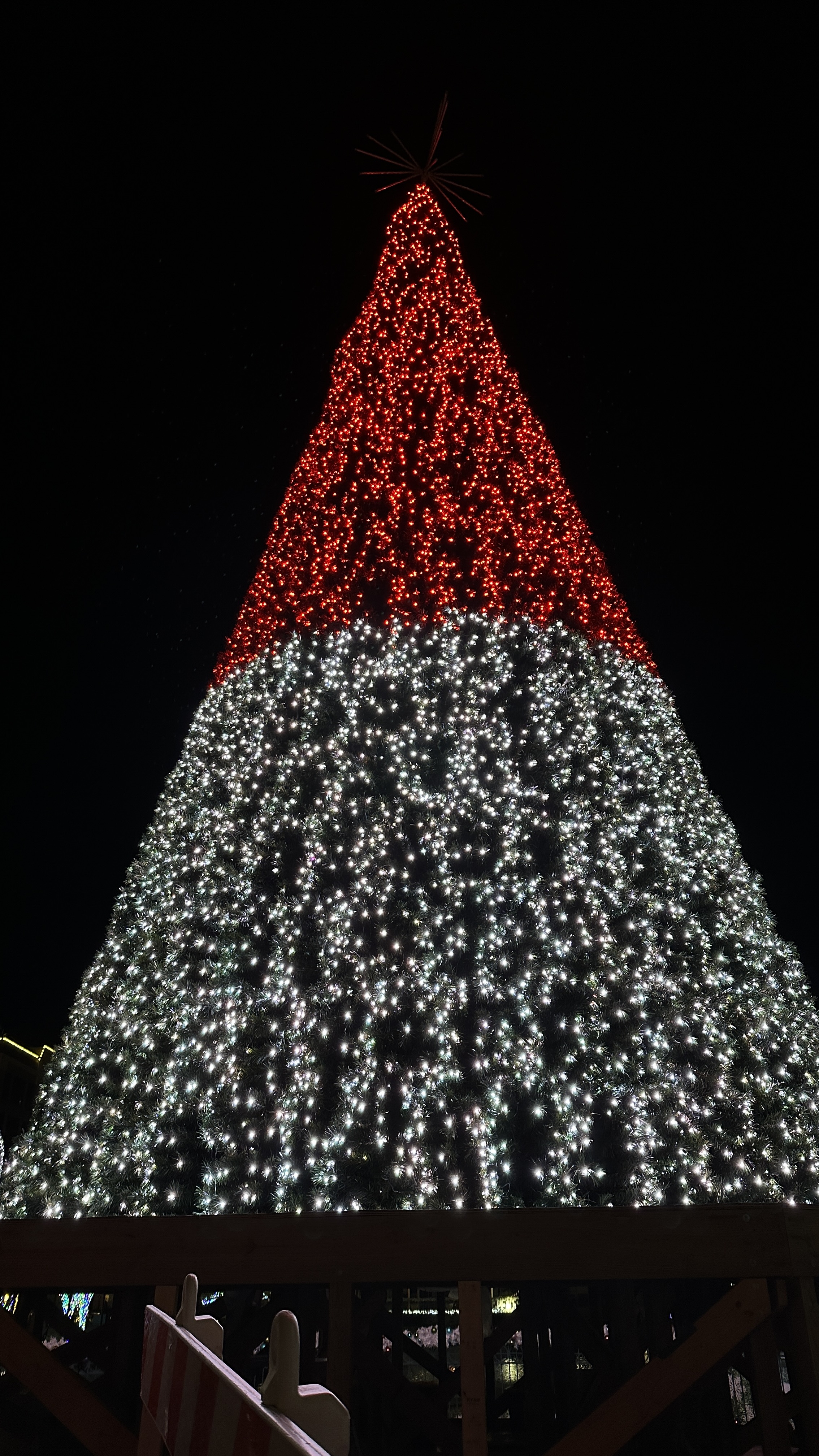 Pixel Christmas Tree